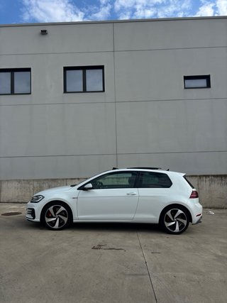 Volkswagen Golf GTI Performance 2.0 TSI 245cv
