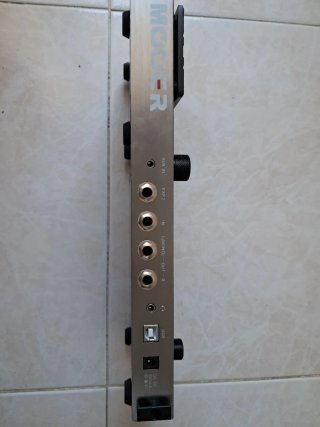 Mooer GE200 Pedal Multiefectos
