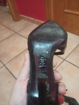 Scarpe col tacco a punta Lurueña