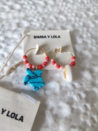 Pendientes Bimba y Lola Abalorios, tortuga y conch