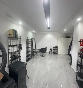 Puesto de peluquería en alquiler – Alicante