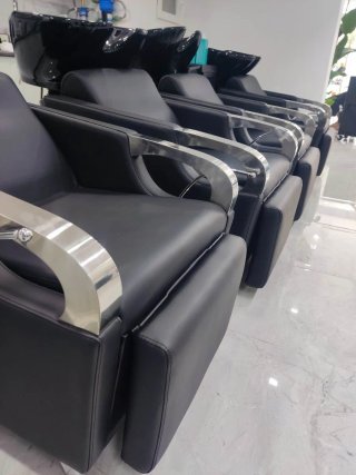 Puesto de peluquería en alquiler – Alicante