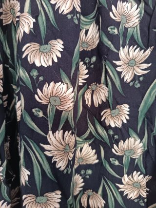 Falda pantalón floral talla S