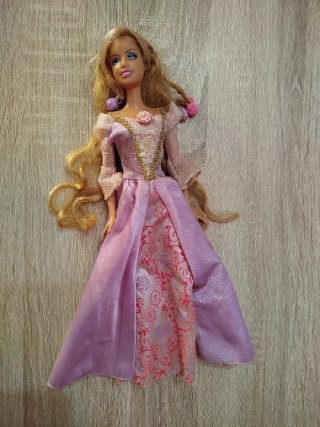 Muñeca Barbie Rapunzel Cut 'n Style (Mattel 2008)