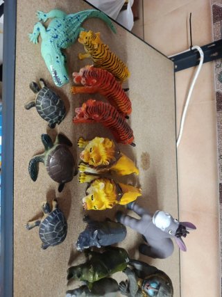 Colección de animales de juguete
