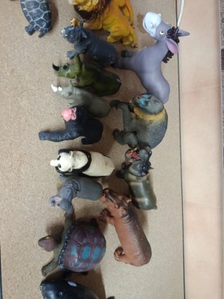 Colección de animales de juguete