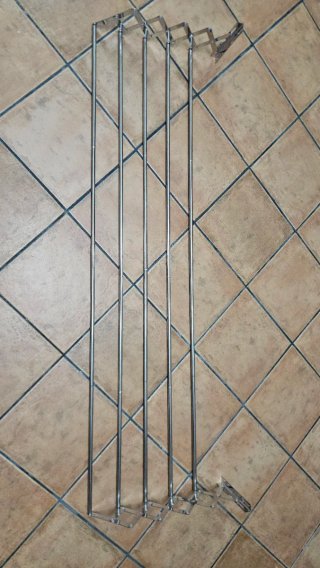 Tendedero extensible de pared metálico