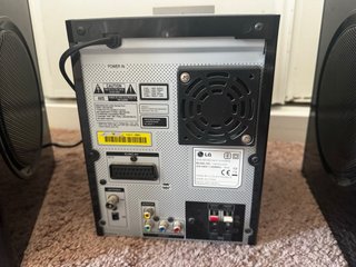 Minicadena LG FB163 DVD CD USB