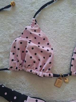 Bikini reversible lunares rosa y negro