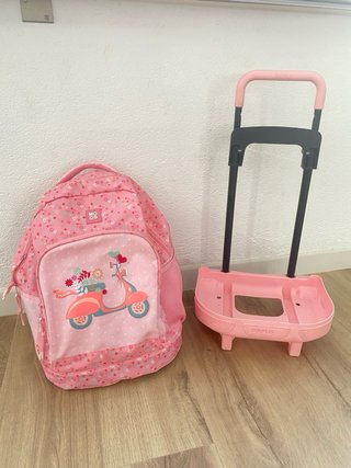 Mochila con ruedas y carrito escolar