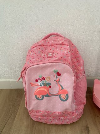 Mochila con ruedas y carrito escolar