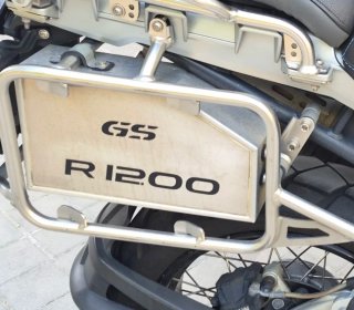 Caja Herramientas BMW R1200 GS Adventure