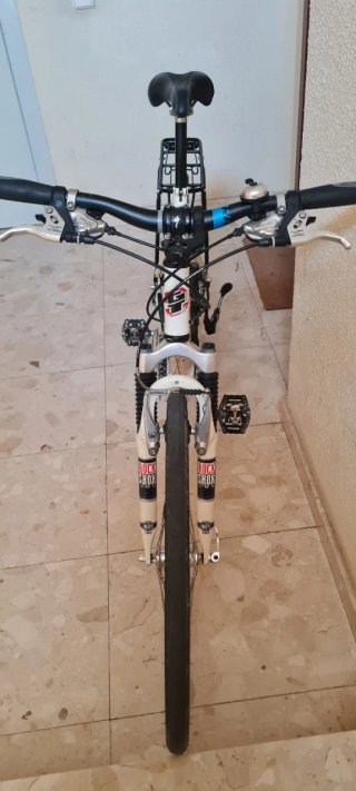 Bicicleta GT Avalanche