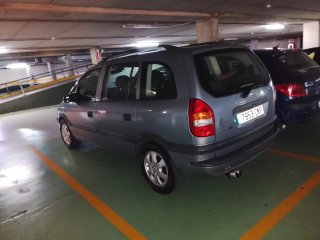 Opel Zafira 2003