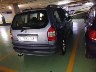 Opel Zafira 2003