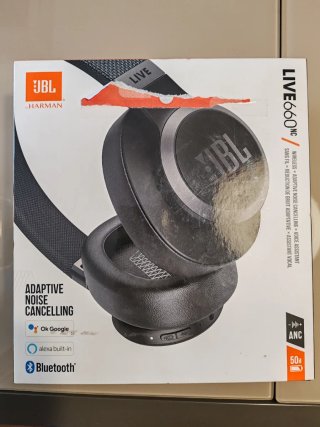 Auscultadores JBL Live 660NC Brancos