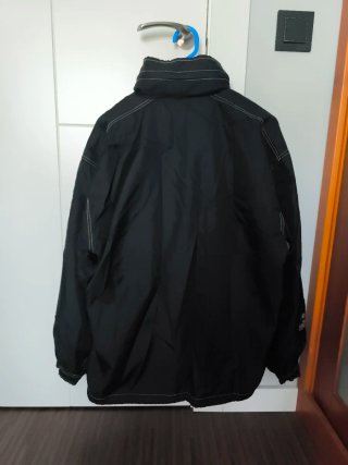 Chubasquero KARHU negro mujer