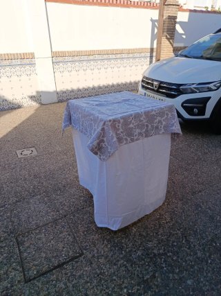 Mesas altas plegables de madera