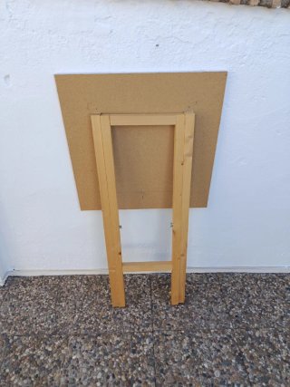 Mesas altas plegables de madera