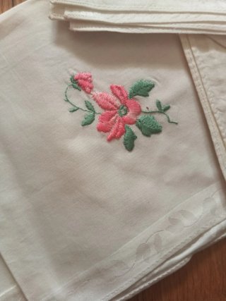 Pañuelos bordados mujer