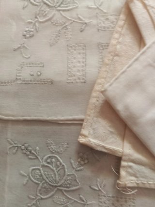Pañuelos bordados mujer