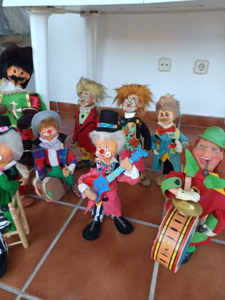 Set di 11 pupazzi pagliacci in peluche
