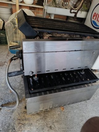 Barbacoa Gas Piedra Volcánica