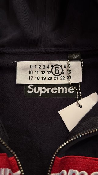 Sudadera Supreme x MM