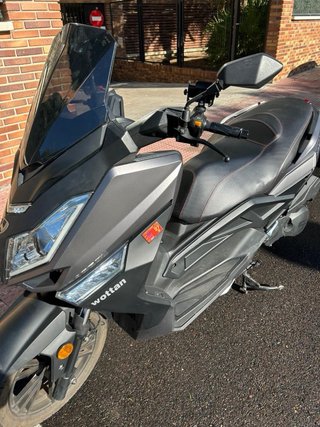 Wottan Storm 125 Scooter