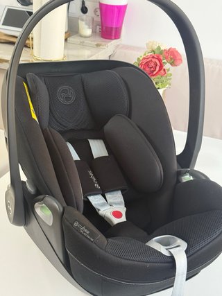 Seggiolino auto Cybex Cloud T i-Size e adattatori