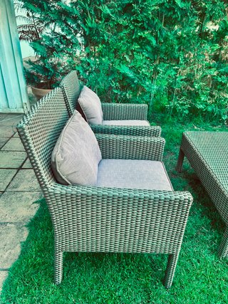 Conjunto Muebles Jardín: Sofá, 2 Sillones y Mesa