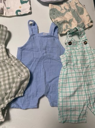 Ropa bebé 1 mes (varios modelos)