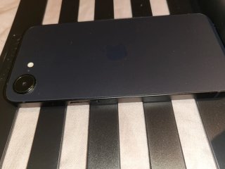 Iphone 16E 128 GB