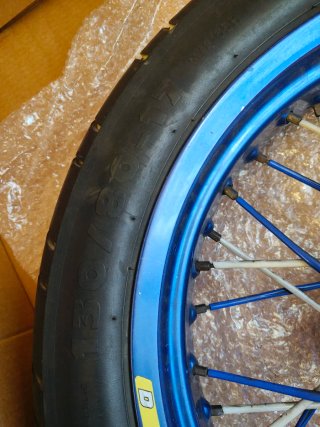 Rueda Supermotard Derbi Azul