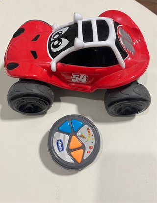 Coche teledirigido Chicco rojo