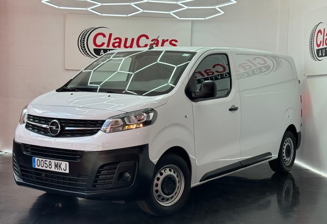 Opel Vivaro 2023 con 58.000km