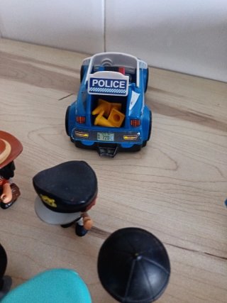 Pinypon Conjunto Policía Camión y Coche