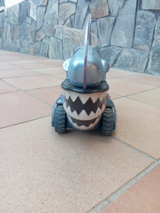 Tiburón radiocontrol (Illumivor Mecha-Shark)