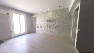 Piso en venta en El Raval en Barcelona