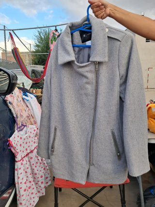 Abrigo mujer gris