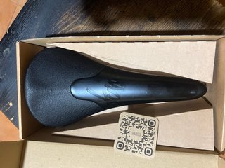 Sillín Tune Carbono
