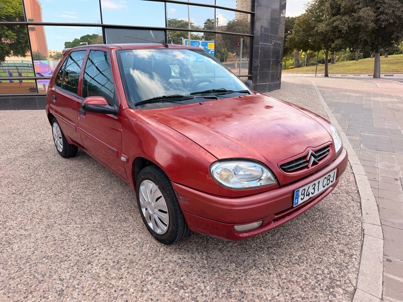 Citroen Saxo 2004 - foto 1