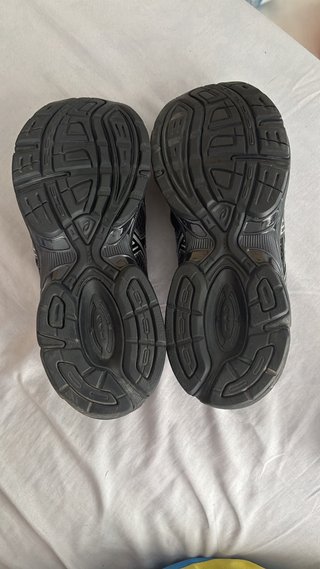 Asics GEL-1130 Black/Pure Silver Talla 41.5