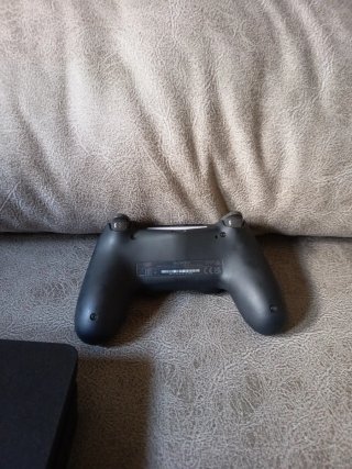 PS4 (PlayStation 4) Negra