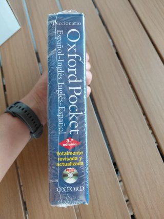 Oxford Pocket Dictionary For Spanish Students o...