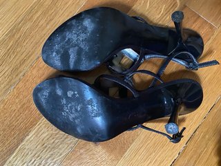 ¡Chollo! Sandalias Tacón Fino Chedivè Negras