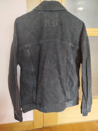 Chaqueta vaquera Bershka negra