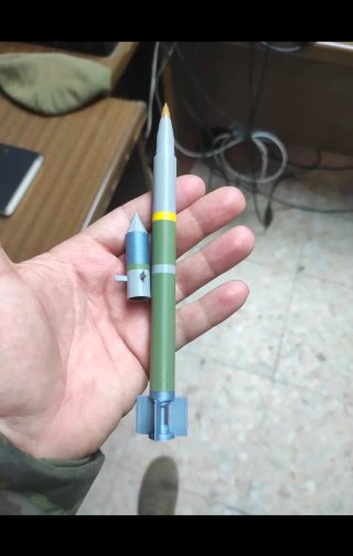 Bolígrafo misil Hellfire