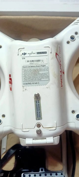 Dron DJI Phantom para recambio pero funcionaba