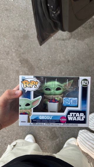Funko Pop! Grogu Flocked 825 Star Wars